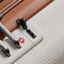 Delsey Paris Chatelet Air 2.0 - 4 - Rollen - Kabinentrolley 55 cm erw. 14" USB (angora) - Markenkoffer