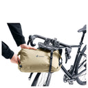 Deuter Cabezon HB 14 - Lenkertasche (Bikepacking) 45 cm (desert-black) - Ansicht 4