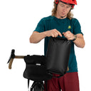 Osprey Escapist Handlebar Bag L - Lenkertasche 38 cm (black) - Ansicht 8