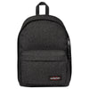 Eastpak selection Out Of Office 27 - Mochila 13" 44 cm (color: negro chispa)