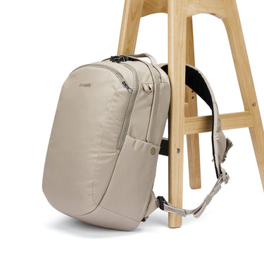pacsafe V 26L Tour - Rucksack 16" 46.5 cm (beige) - Ansicht 6