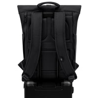 Johnny Urban Luca Small - Rolltop-Rucksack 36 cm (black) - Ansicht 5