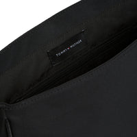 Tommy Hilfiger Repreve Flap Messenger - Bandolera 28 cm (black)
