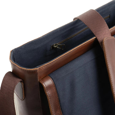 Buckle & Seam Times - Messenger Bag 15.7" 36 cm (braun) - Ansicht 5
