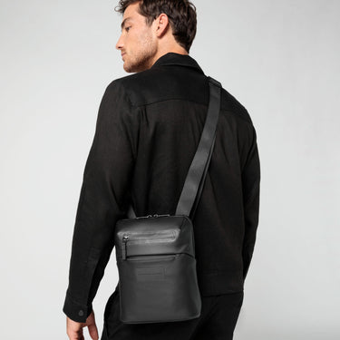 Porsche Design Urban Eco RL - Umhängetasche S 27 cm (black) - Ansicht 2