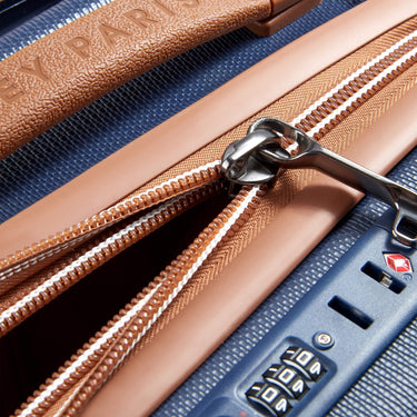 Delsey Paris Chatelet Air 2.0 - 4 - Rollen - Kabinentrolley 55 cm (marineblau) - Markenkoffer