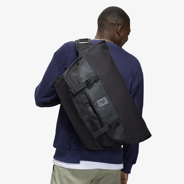 Chrome Citizen 24 - Umhängetasche 16" 58 cm (black) - Ansicht 7