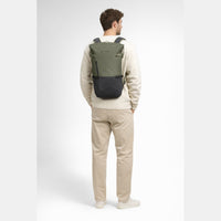 KI-generierte Darstellung – Vaude CityGo 23 II - Rucksack 13.3" 53 cm (khaki)