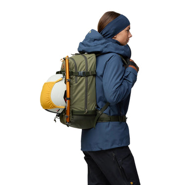 Fjällräven Bergtagen Touring 22 - Skirucksack 52 cm (laurel green/deep forest) - Ansicht 9