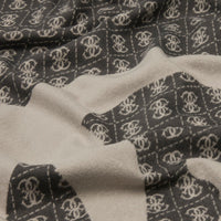 Guess Jacquard Kefiah - Tuch 135x135 cm (black) - Markenkoffer