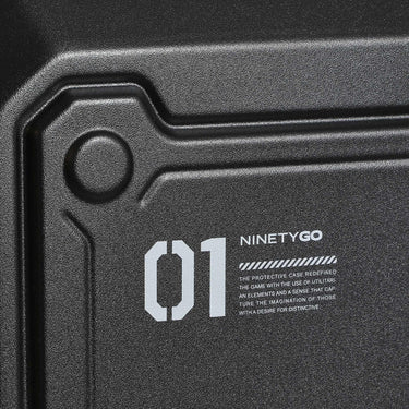 NINETYGO Sahara - 4 - Rollen - Kabinentrolley S 55 cm (schwarz) - Markenkoffer