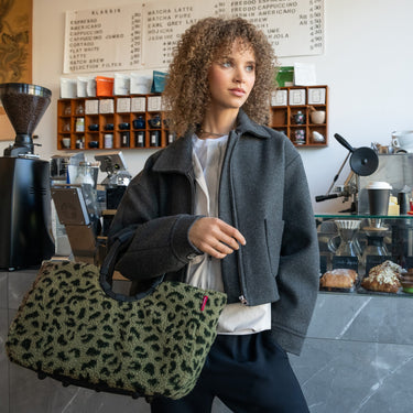 reisenthel loopshopper M / Shopper 40 cm (teddy leo olive) - Ansicht 5