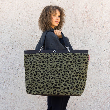 reisenthel XL - Shopper 65 cm (teddy leo olive) - Ansicht 4