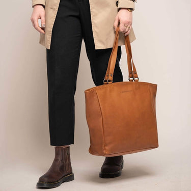 The Chesterfield Brand Berlin - Shopper 15.4" L Leder 28 cm (cognac) - Markenkoffer