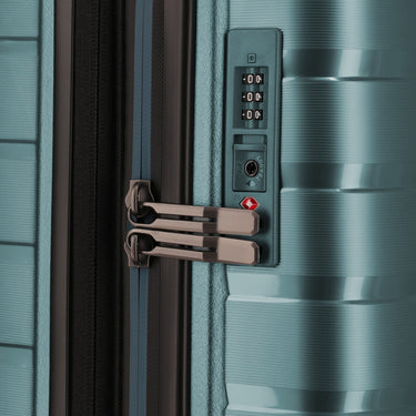 Travelite Air Base Slim - 4-Rollen-Kabinentrolley S 55 cm (ice blue) - Ansicht 8