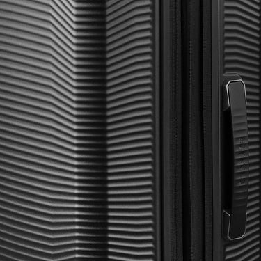 Travelite Millennium - 4 - Rollen - Trolley M 67 cm erw. (black) - Markenkoffer