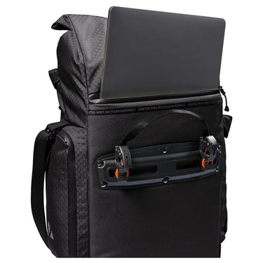 Vaude Cyclist Back Single - Hinterradtasche 15.6" 53 cm (black) - Ansicht 6